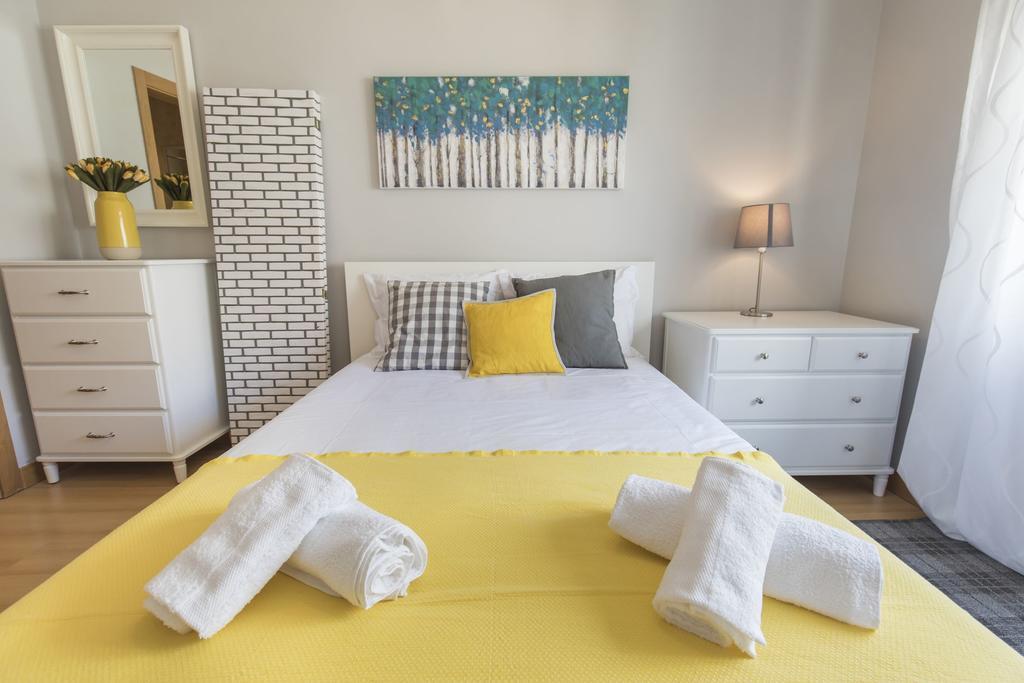 Lovelystay - Charming Marques Flat Лиссабон Экстерьер фото